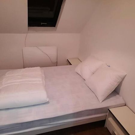 Agreable Maison De Pecheurs Avec Parking Gratuit. 菲利普大堡 外观 照片